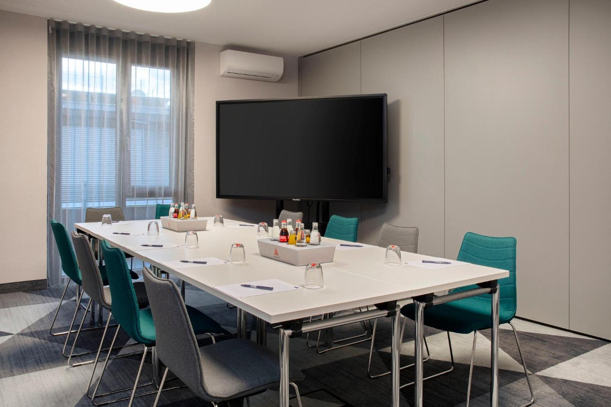 Holiday Inn Express Stuttgart-Waiblingen By Ihg Exterior photo