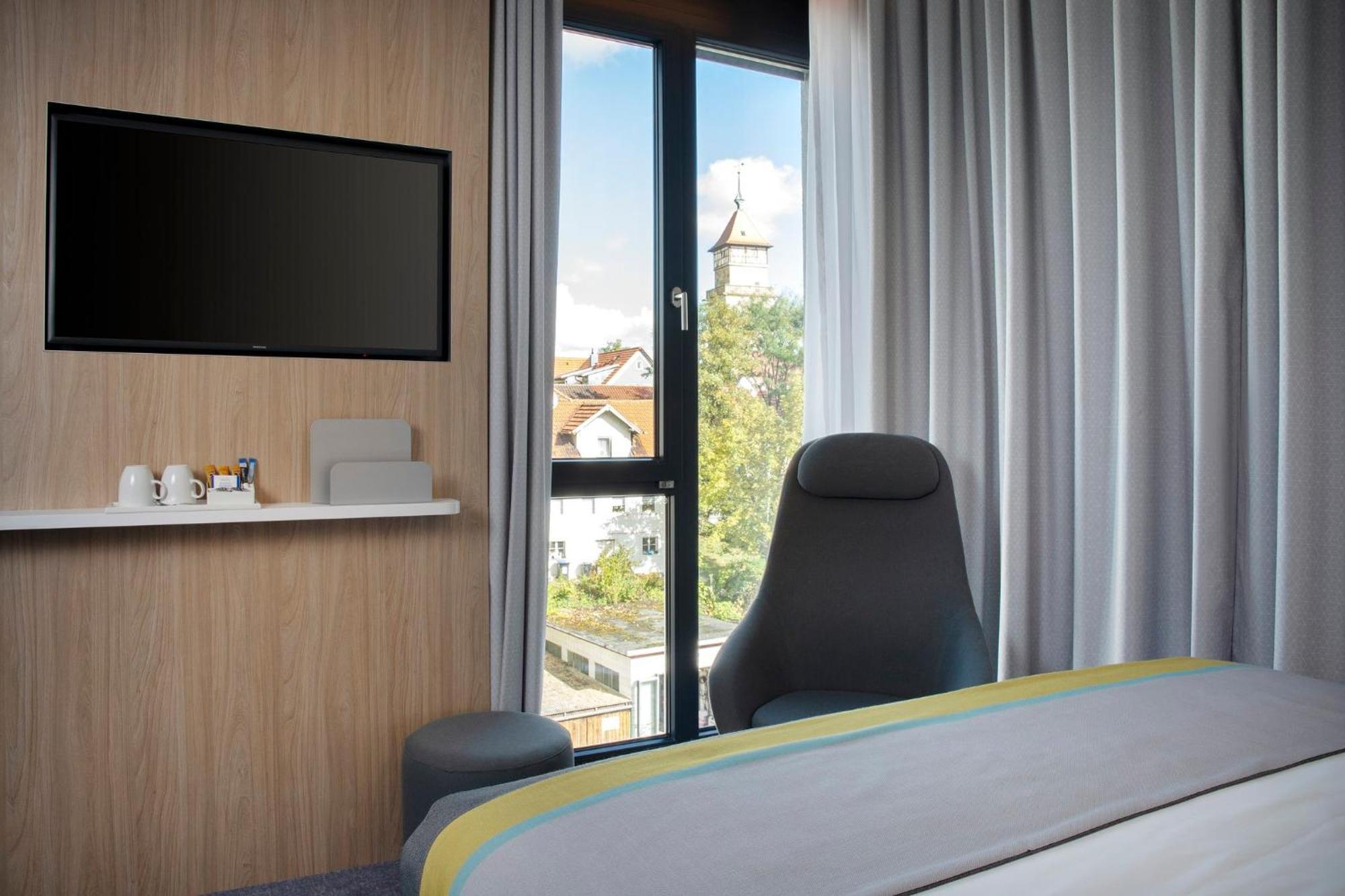 Holiday Inn Express Stuttgart-Waiblingen By Ihg Exterior photo