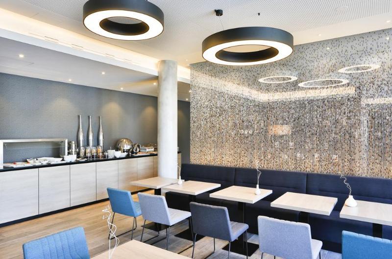 Holiday Inn Express Stuttgart-Waiblingen By Ihg Exterior photo